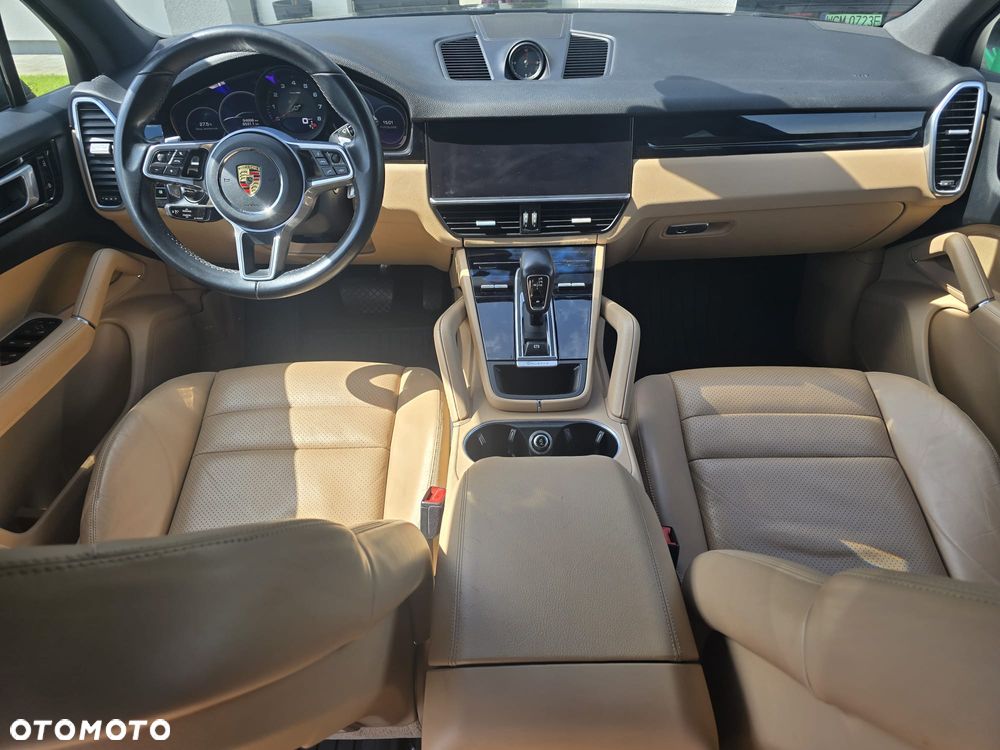 Porsche Cayenne Tiptronic S - 10
