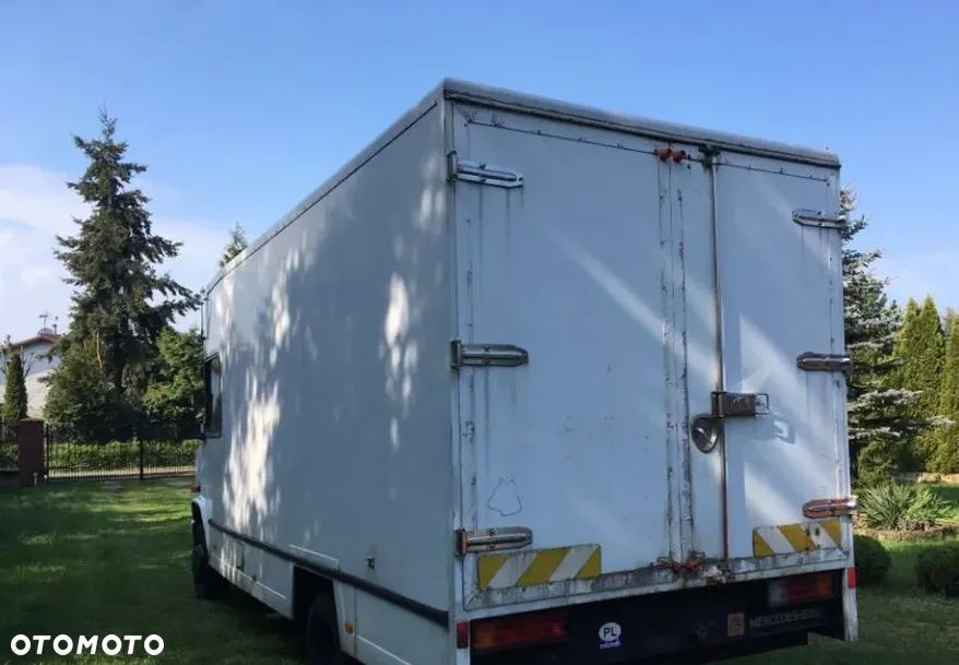 Mercedes-Benz Inny - 4