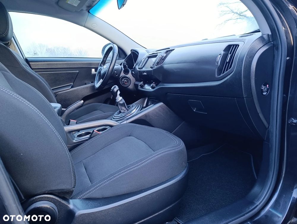 Kia Sportage 2,0 CRDI AWD Dream-Team Edition - 11