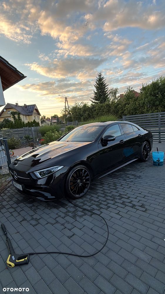 Mercedes-Benz CLS 300 d 4-Matic AMG - 1