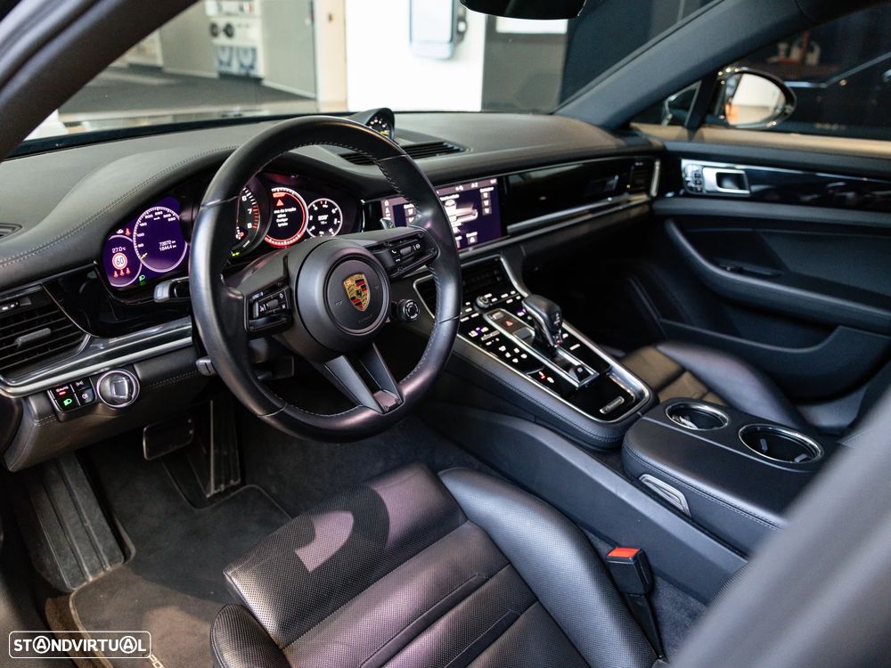 Porsche Panamera 4S E-Hybrid - 25