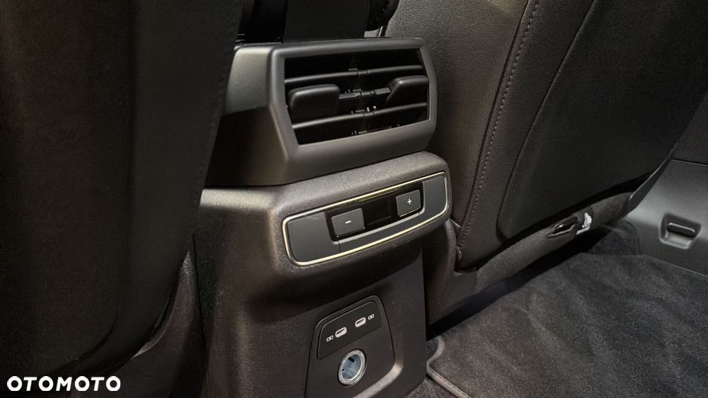 Audi Q4 e-tron 45 82kWh - 25