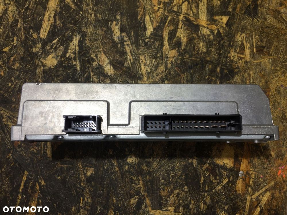 a4 b8 a5 8t wzmacniacz bang olufsen 8t0035223ap - 2