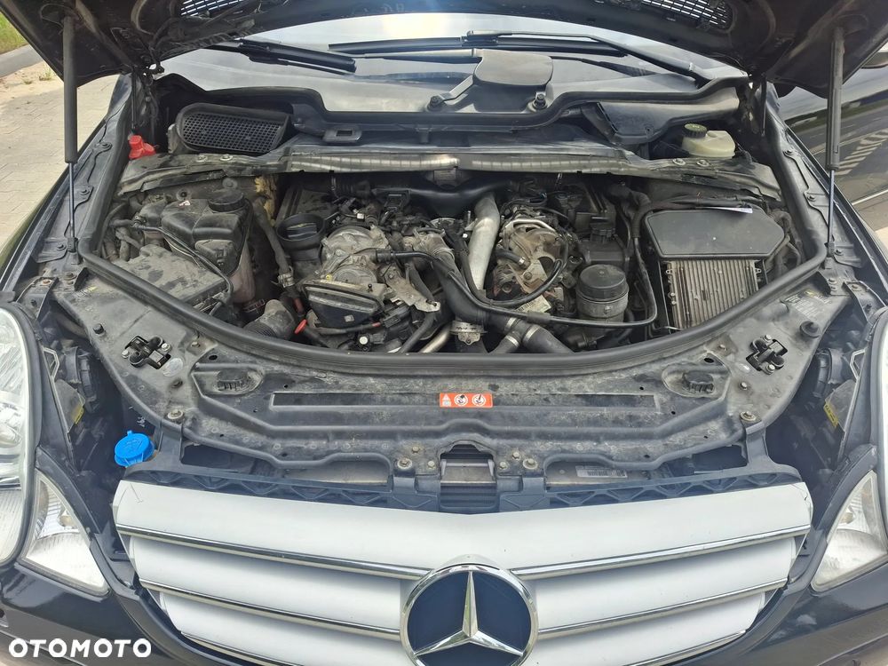Mercedes-Benz Klasa R 320 CDI 4-Matic - 22