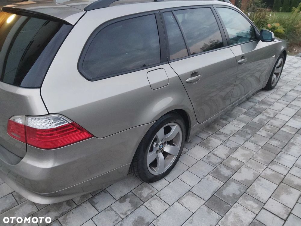 BMW Seria 5 520d - 8