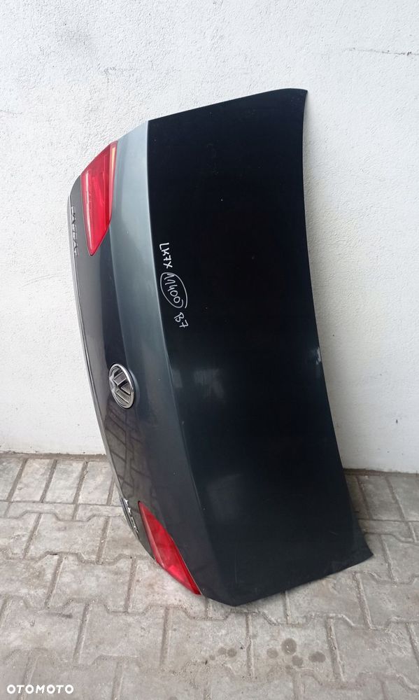 VW PASSAT B7 SEDAN KLAPA KOMPLETNA LK7X - 1