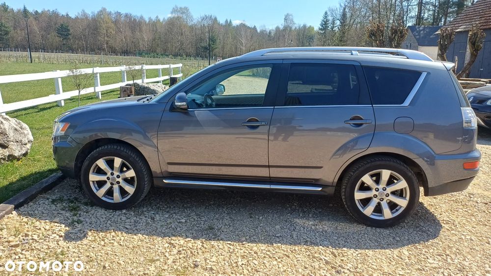 Mitsubishi Outlander 2.0 DI-D 4WD Intense - 6