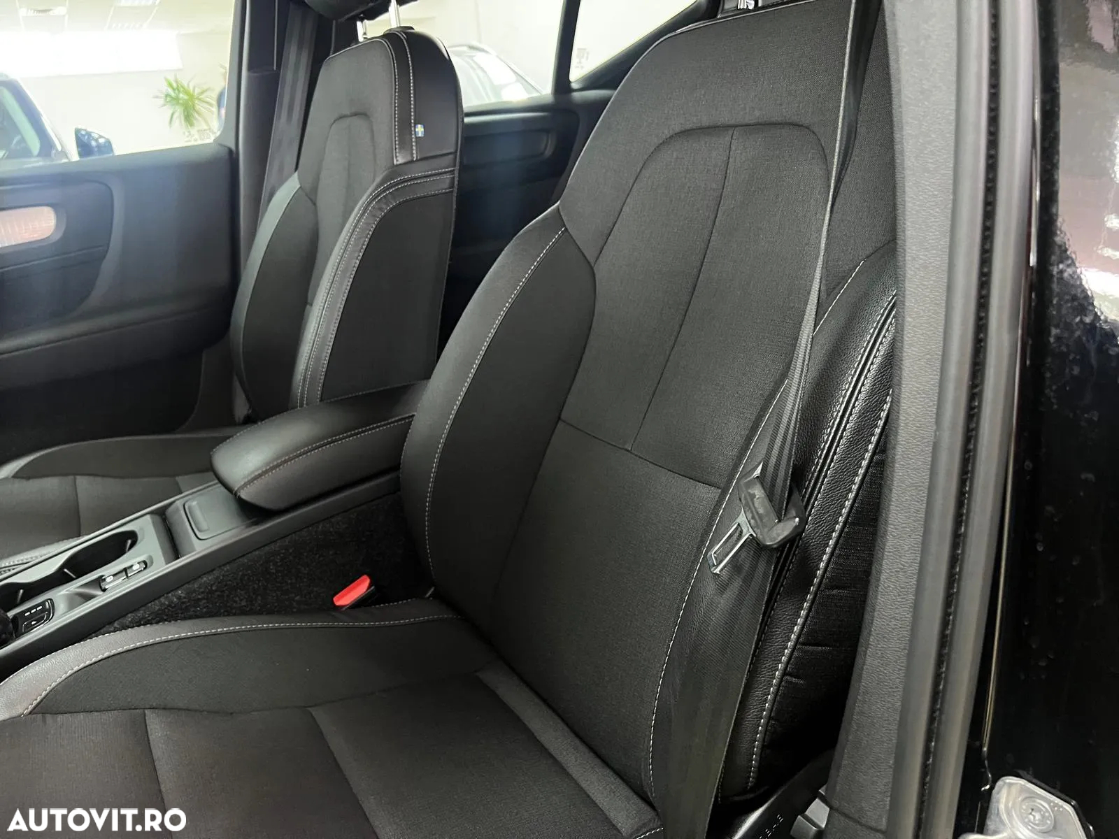 Volvo XC 40 D3 AWD Momentum - 6