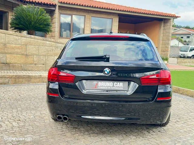 BMW 528 i Touring Aut. Luxury Line - 6
