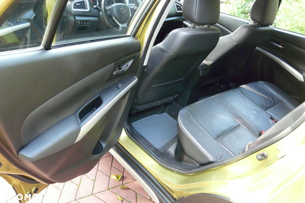 Suzuki SX4 S-Cross 1.6 Comfort - 22