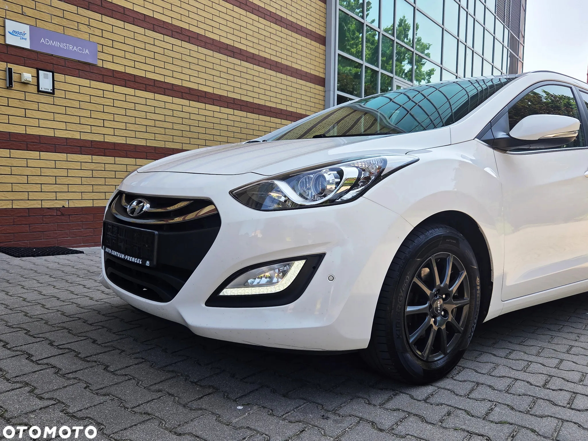 Hyundai i30 1.6 CRDi Comfort - 17