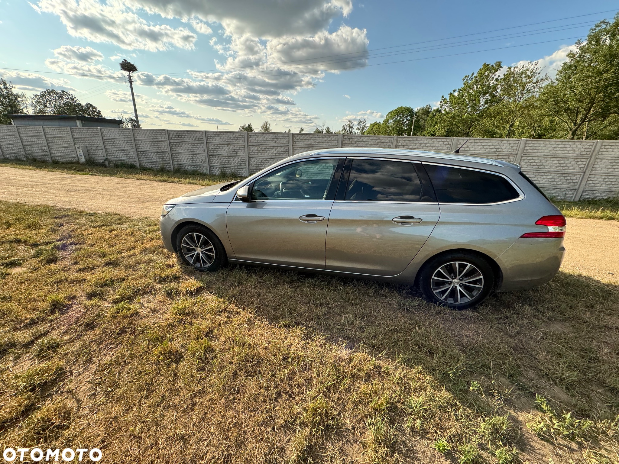 Peugeot 308 1.2 PureTech Allure S&S - 11