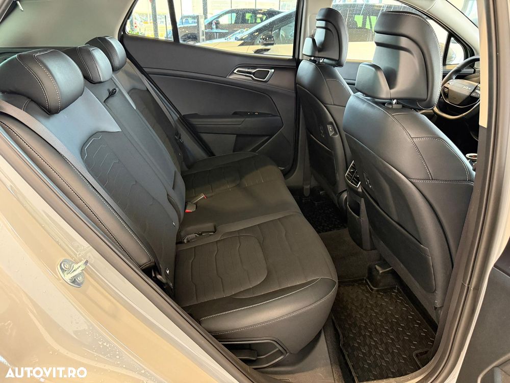 Kia Sportage PE 1.6 T-GDI 7DCT 4x2 Comfort Line - 24