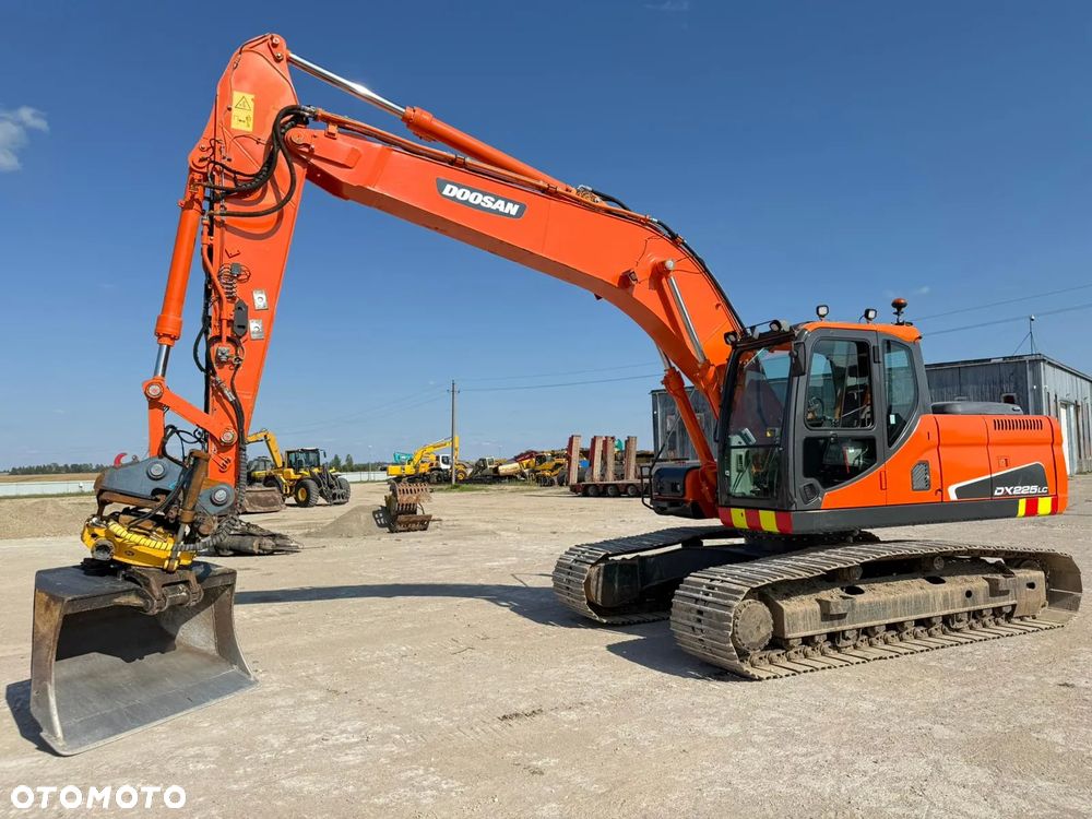 Doosan DX 225 LC