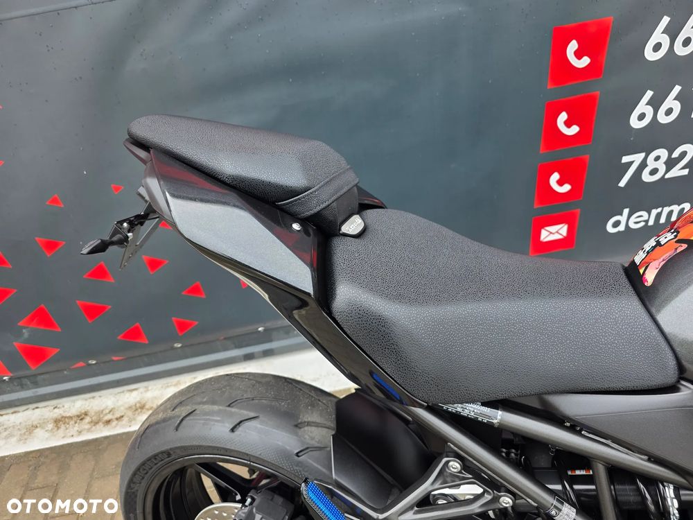 Kawasaki Z 900 - 21