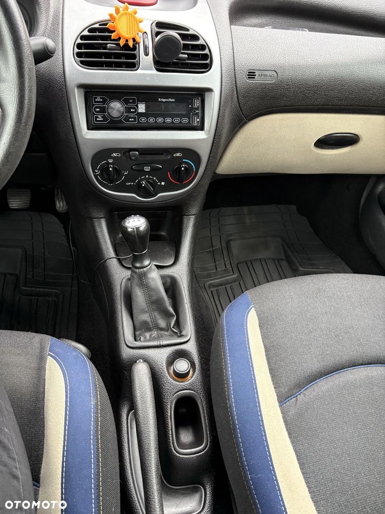 Peugeot 206 - 5