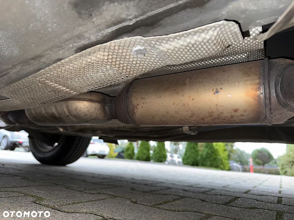 BMW Seria 3 316i - 29