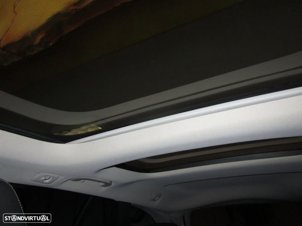 Mercedes-Benz E 220 d 4-Matic All Terrain Avantgarde + - 41