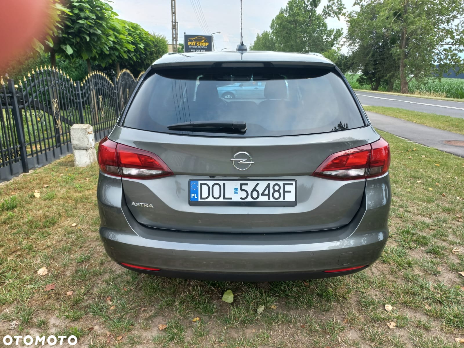 Opel Astra 1.4 Turbo Start/Stop Sports Tourer St Business Elegance - 4