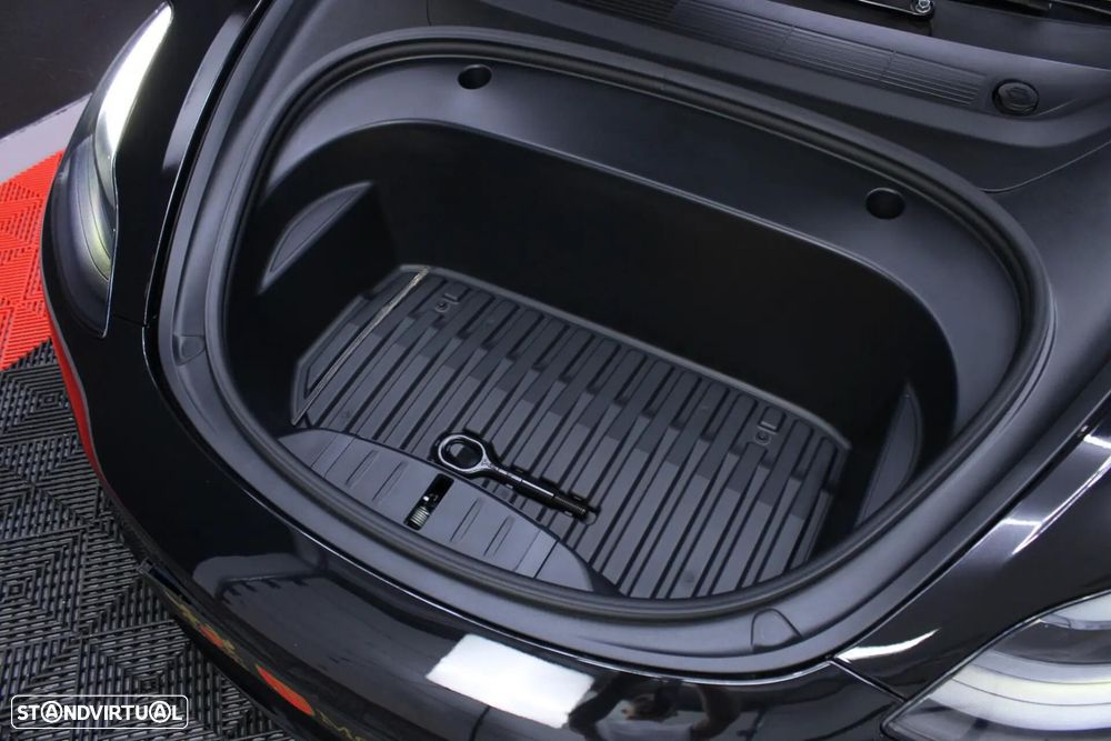 Tesla Model 3 Standard Range Plus RWD - 6