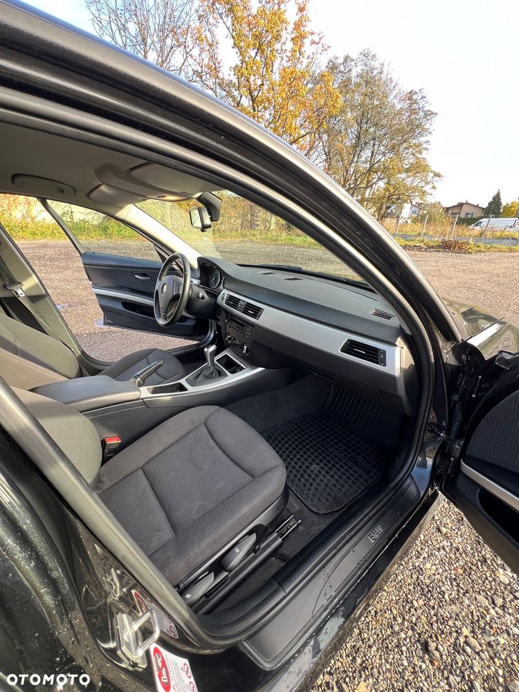 BMW Seria 3 316d - 9