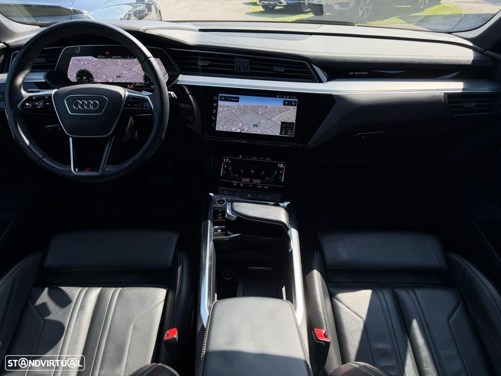 Audi e-tron 55 quattro S line - 25