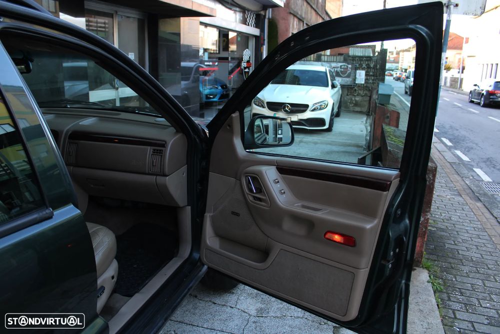 Jeep Grand Cherokee 3.1 TD Limited - 28