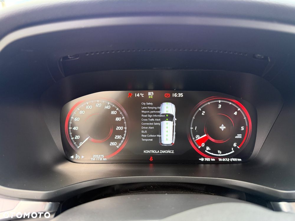 Volvo V60 D3 Momentum Pro - 16