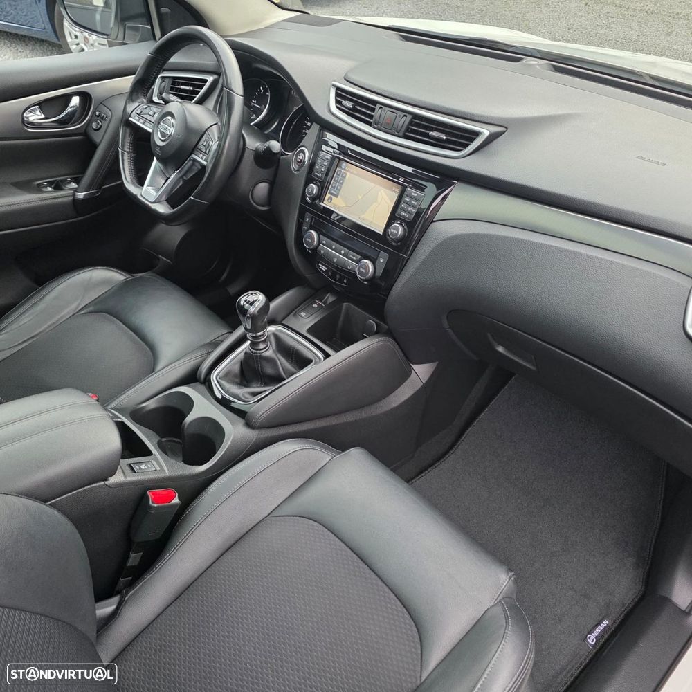 Nissan Qashqai 1.5 dCi Tekna Premium - 29