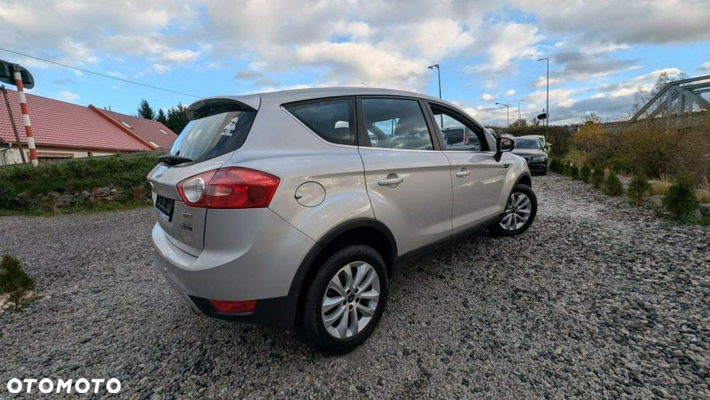 Ford Kuga 2.0 TDCi 4x4 Titanium - 5