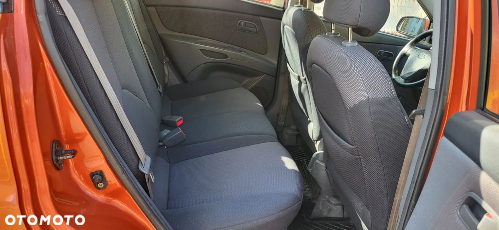 Kia Rio 1.4 / City - 9