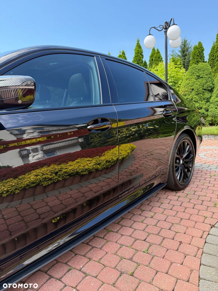 BMW Seria 5 540i xDrive M Sport sport - 17
