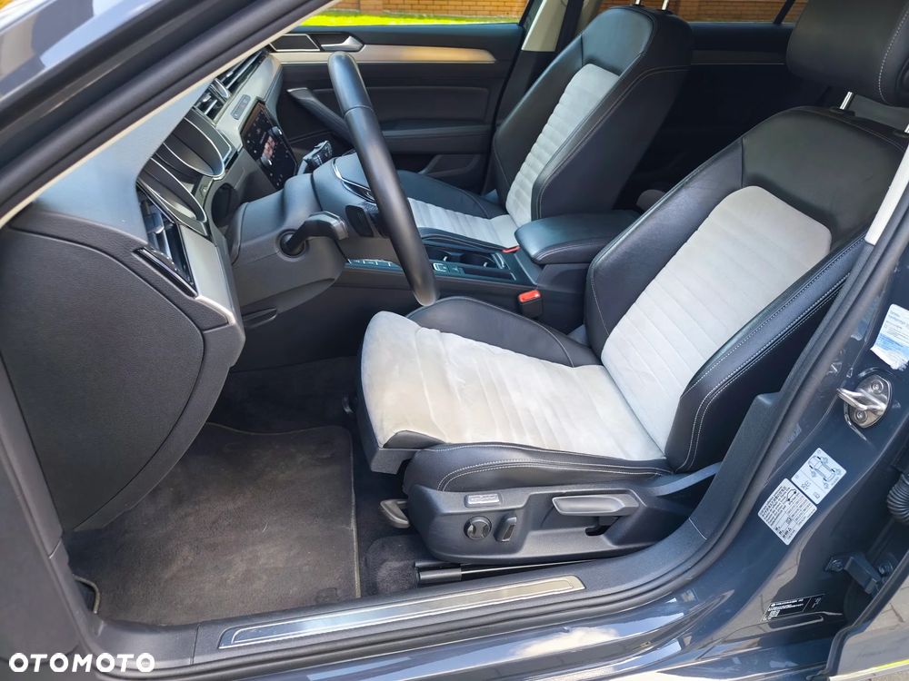Volkswagen Passat - 23