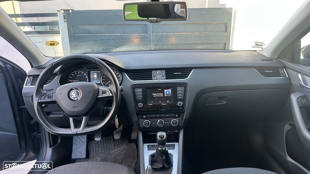 Skoda Octavia Break 1.6 TDi Elegance - 6