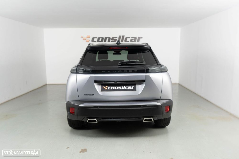 Peugeot 2008 1.2 PureTech Allure Pack EAT8 - 5