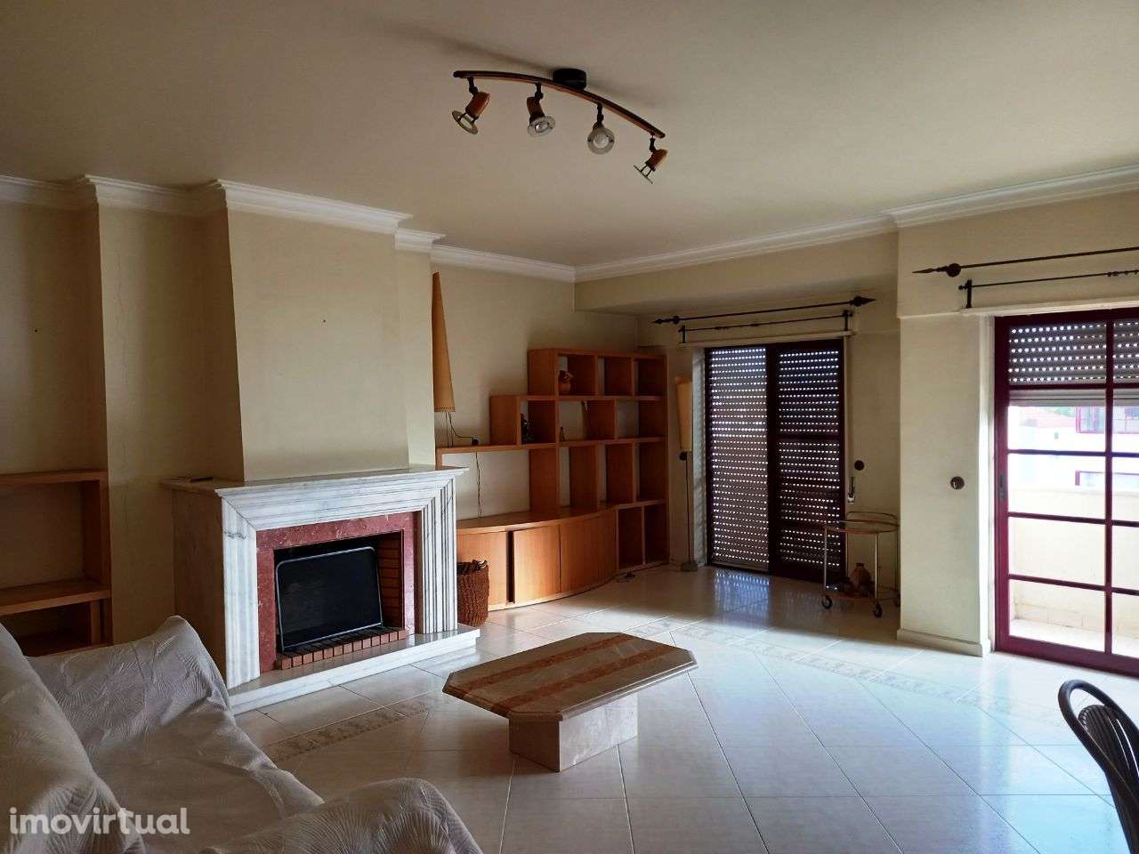 T4 para arrendar na Praceta Ordem de Cristo, Chapim, com parqueamento. - Grande imagem: 2/34