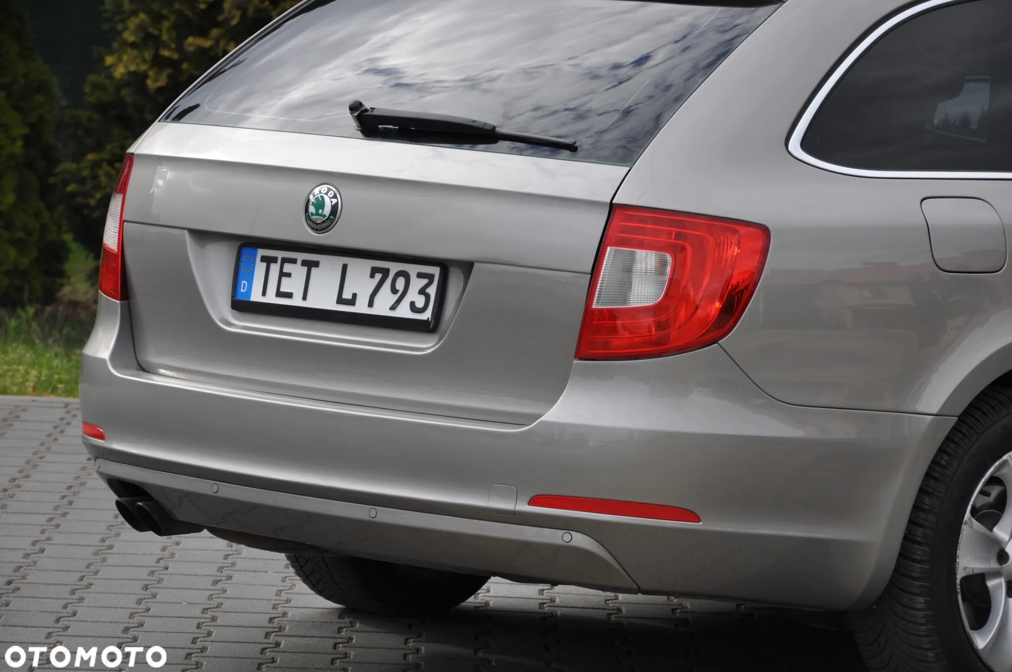 Skoda Superb 2.0 TDI Exclusive - 11