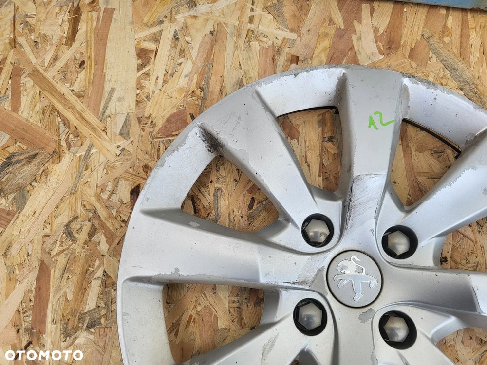 Kołpak Peugeot 208 15" - 6