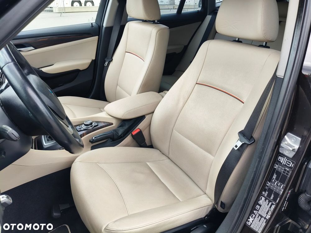 BMW X1 - 14