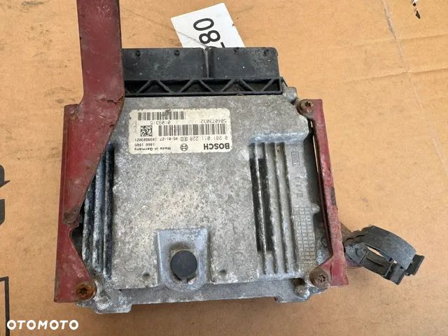 Sterownik silnika komputer Iveco Daily 504073032 0281011288