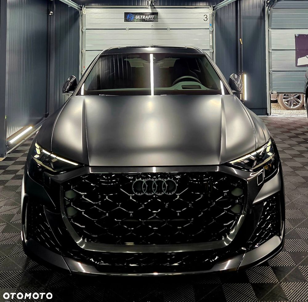 Audi RS Q8 - 1