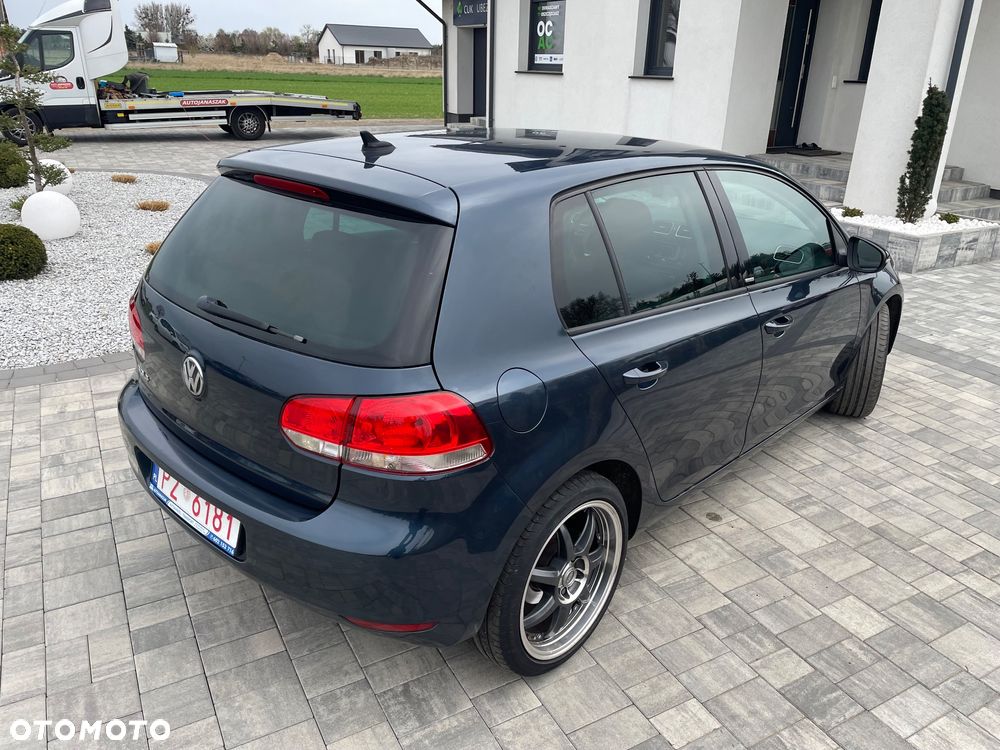 Volkswagen Golf 1.6 TDI DPF Highline - 3