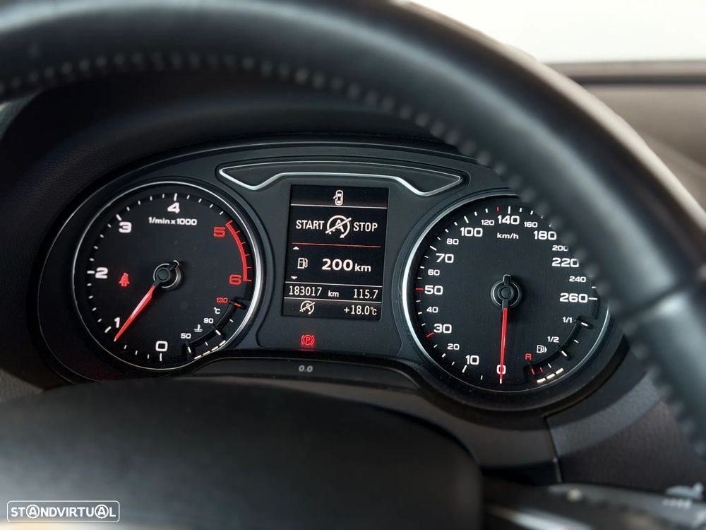 Audi A3 1.6 TDI S line Sport Pack - 11