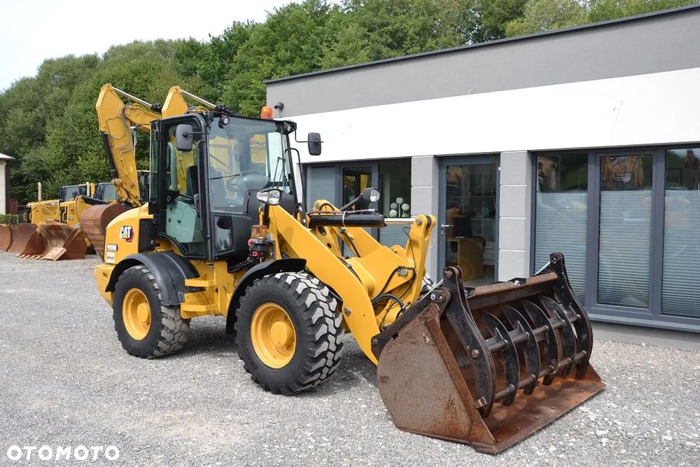 Caterpillar 908 M - 14