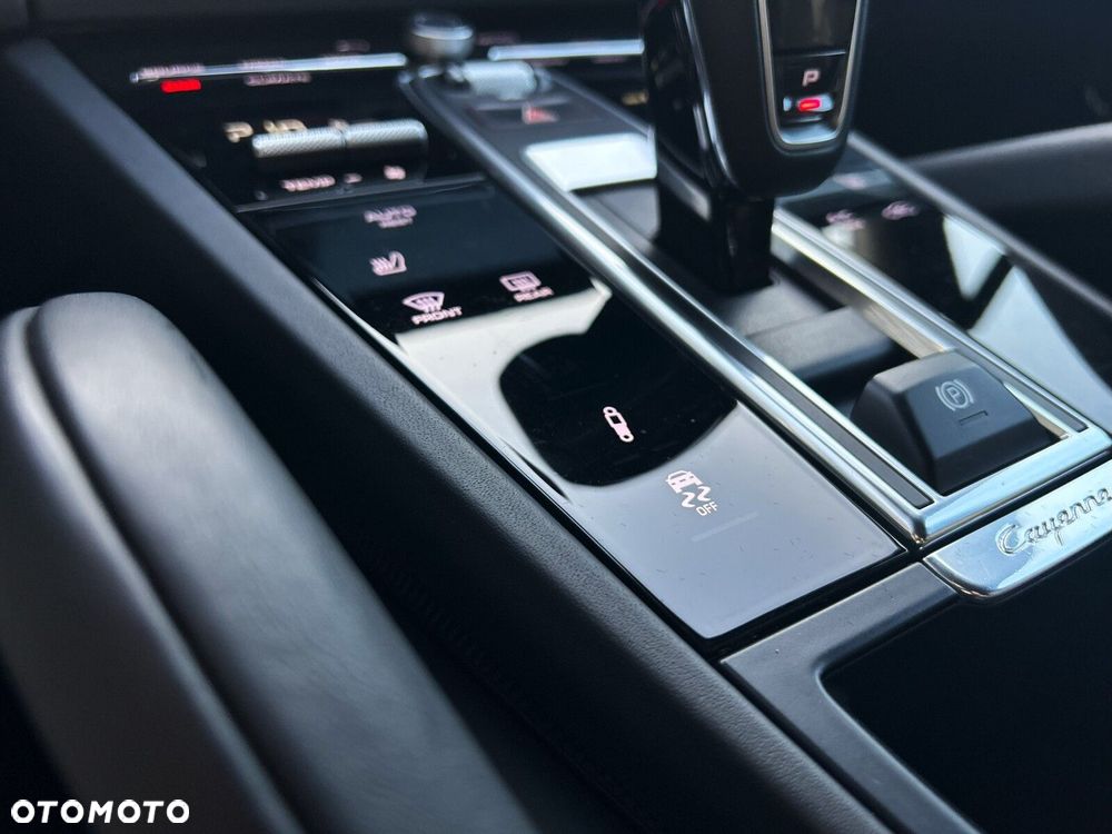 Porsche Cayenne GTS - 33