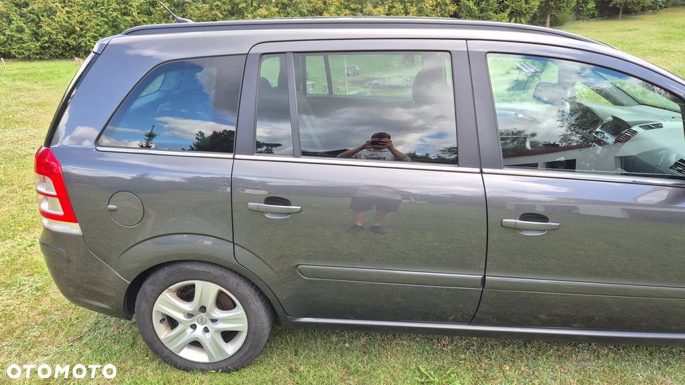 Opel Zafira 1.7 CDTI 111 - 11