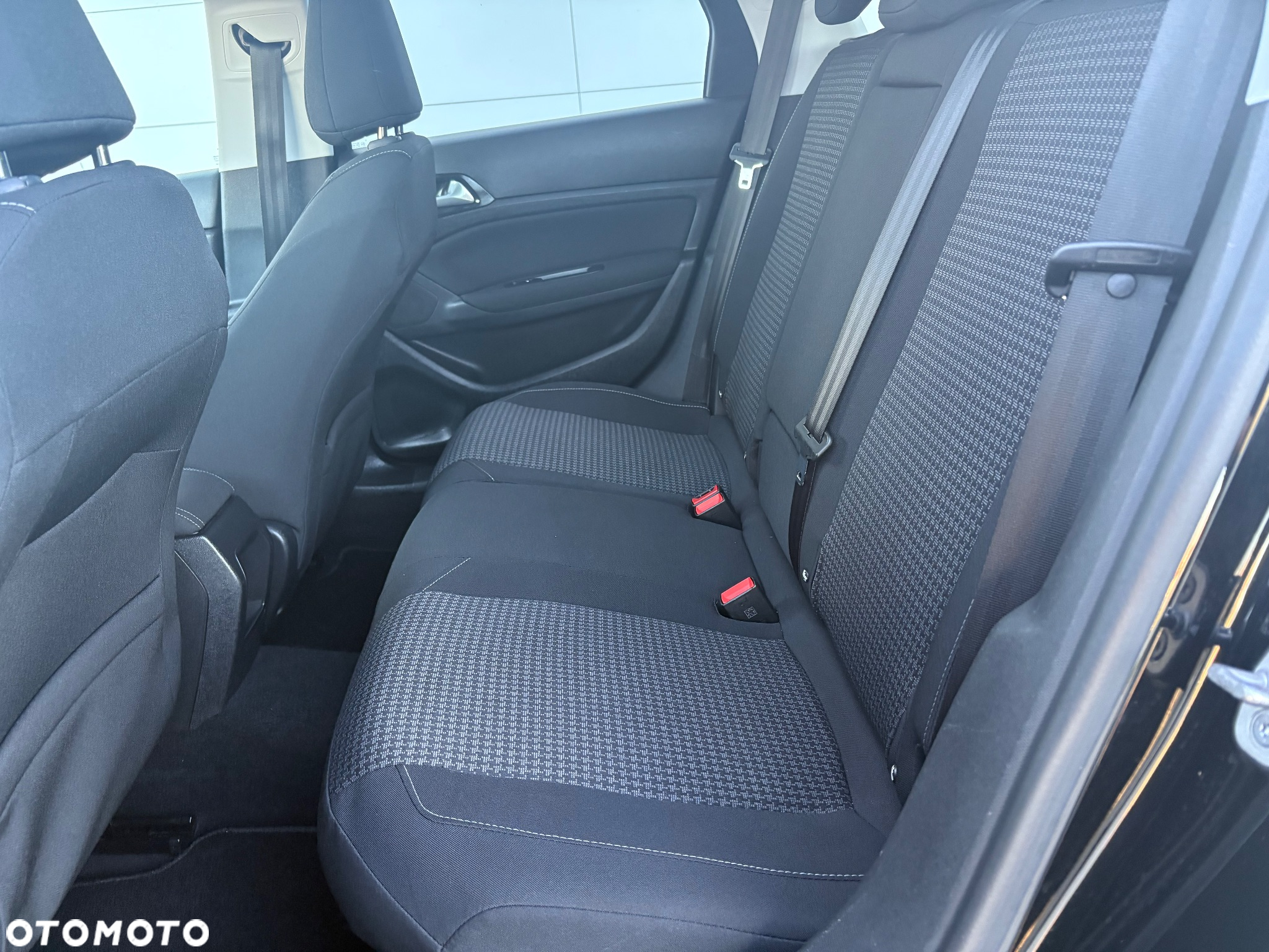 Peugeot 308 1.6 BlueHDi Business Line S&S - 21