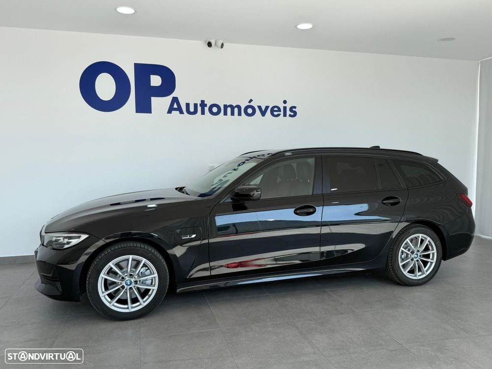 BMW 320 e Line Luxury Auto - 3