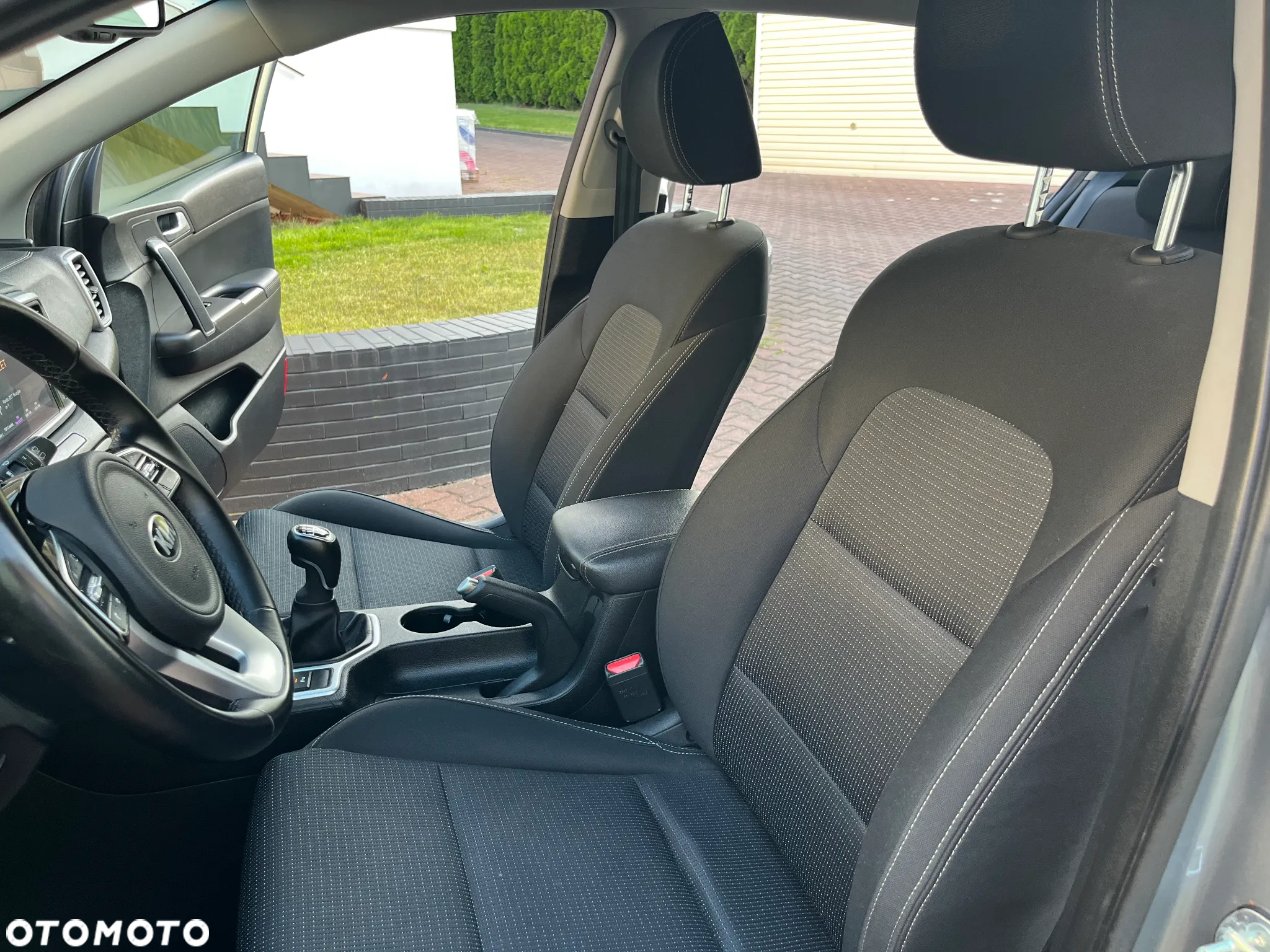 Kia Sportage 1.6 T-GDI L 4WD - 19