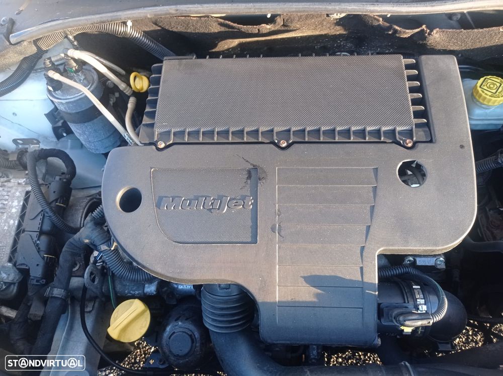 Fiat Grande Punto - 7